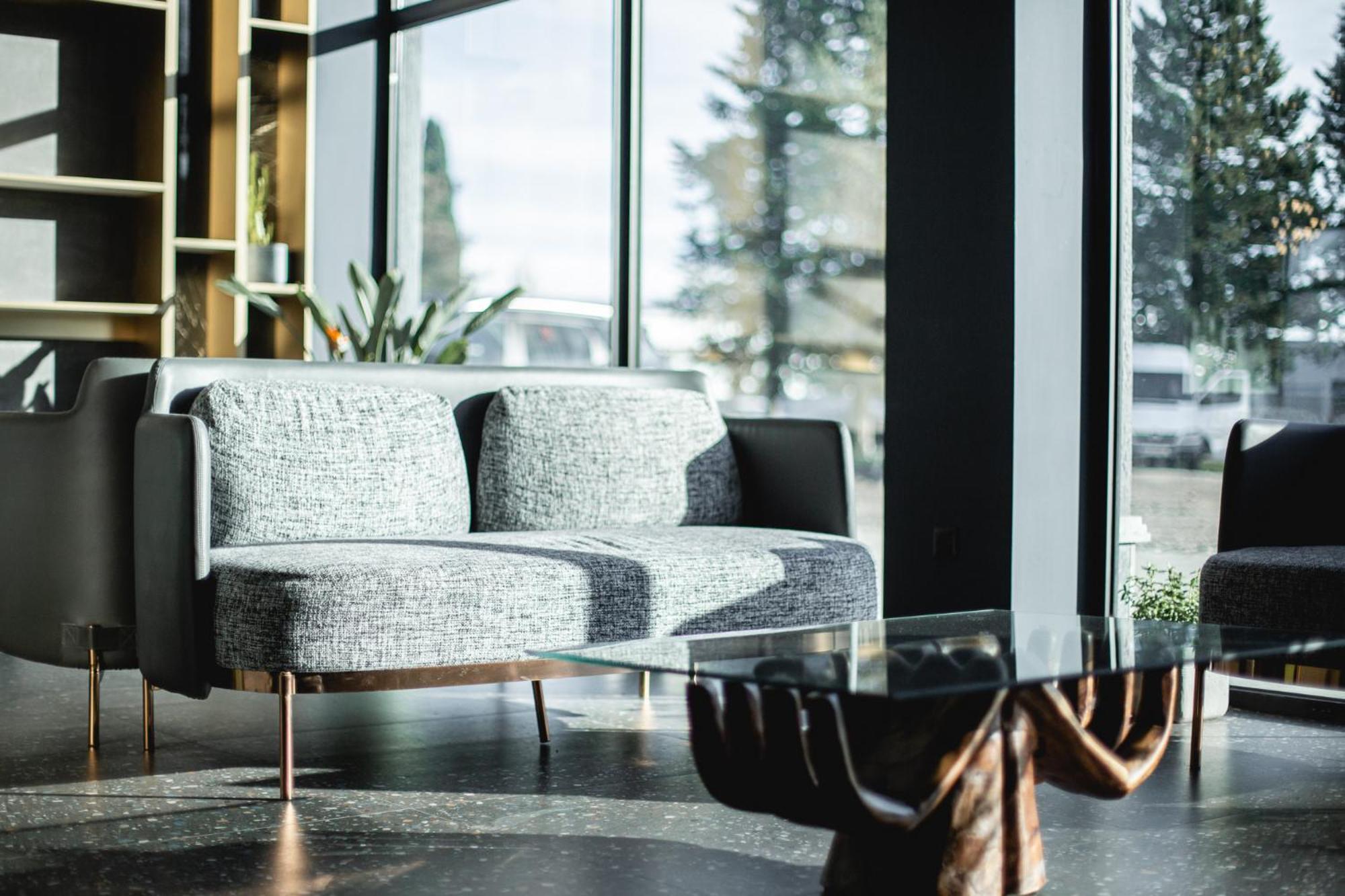 West Inn Georgia Kutaisi Ngoại thất bức ảnh